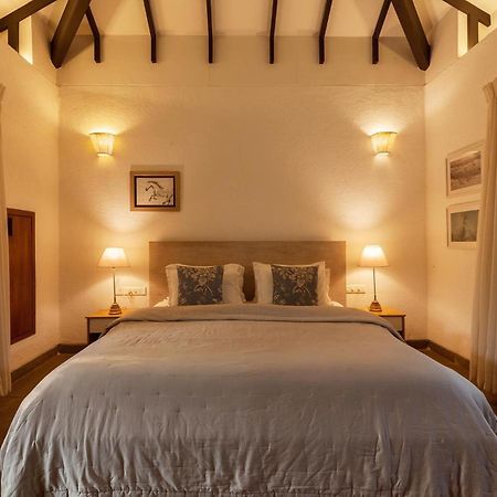 אליבג Wander Beyond By Stayvista - Featuring A Bali-Themed Abode And A Refreshing Swimming Pool מראה חיצוני תמונה